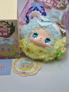 Lovely Emma Floral Seasons Scented Plush Pendant - Open & Confirmed First Spring